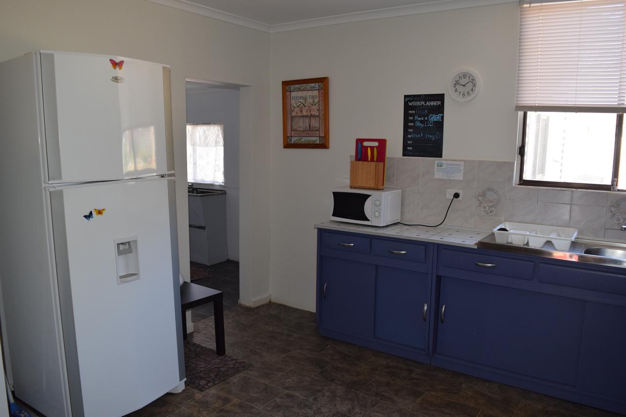 Aly'S Cottage Broken Hill Exterior foto